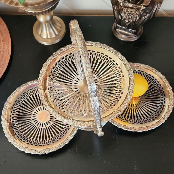 Vintage Queen Anne 3 Tier Folding Silver Plated Server Tray - Picture 2 of 5